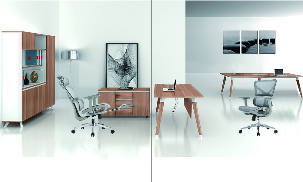 เก้าอี้ผู้บริหารผ้า Mesh เก้าอี้สํานักงานหมุนสูงสุดที่มีการสนับสนุนหลังปรับ