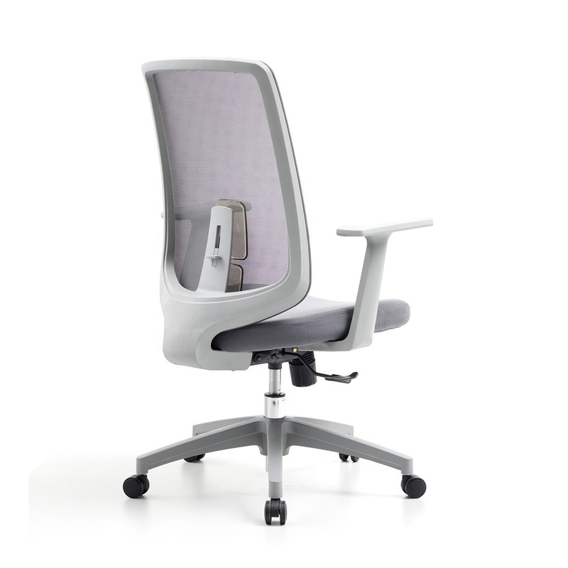 M-062B หลังกลางเก้าอี้สีเทาที่หมุนเป็นเครือ ergonomic executive high back office chair